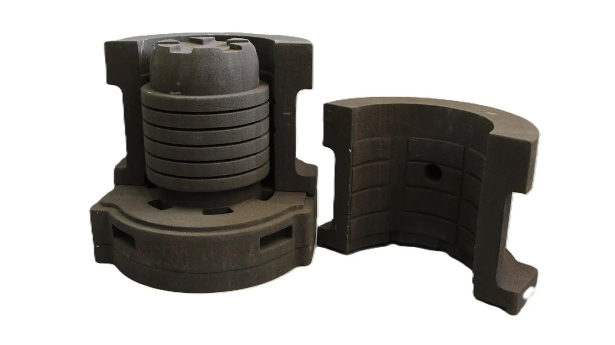 3D printed sand core assembly for a water-cooled casing